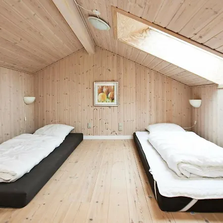 8 Person Holiday In Ulfborg *